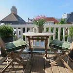 Apart Otel Casa Duna Close To The Beach, Centre, Dunes And Parking Area Zandvoort